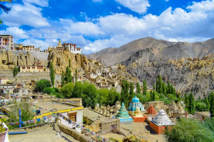 Enjoy A Dream Trip with The Incredible Guide To Plan Leh Ladakh tour from Delhi