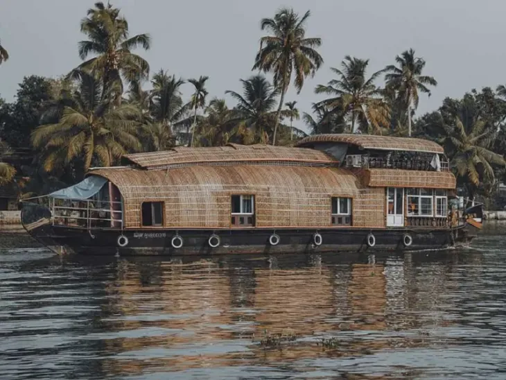 Kerala Kochi Munnar trip: Best Tips for a Romantic Getaway