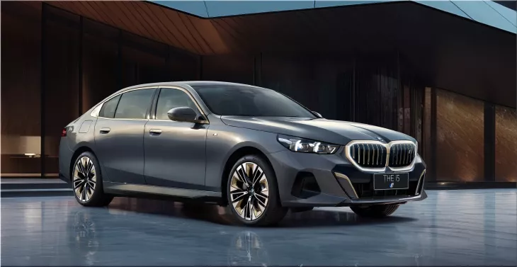 BMW i5