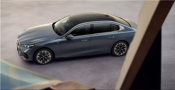 BMW i5