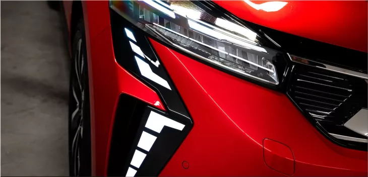 2024 Mitsubishi Colt
