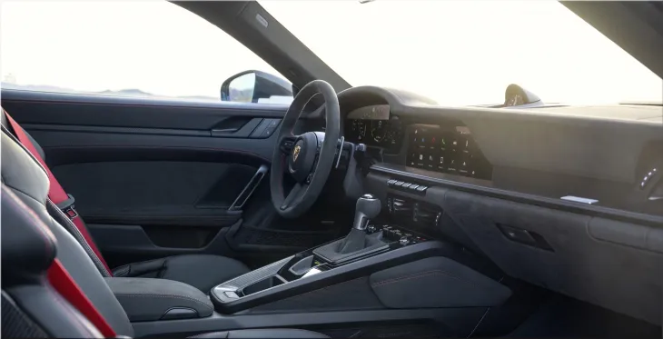 2025 Porsche 911 GT3