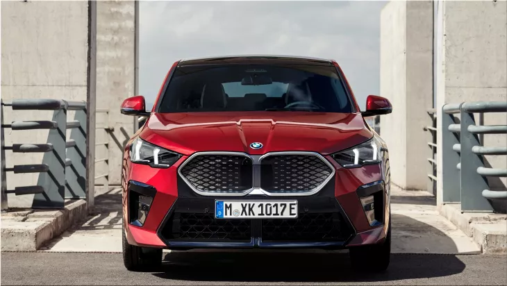 BMW iX2