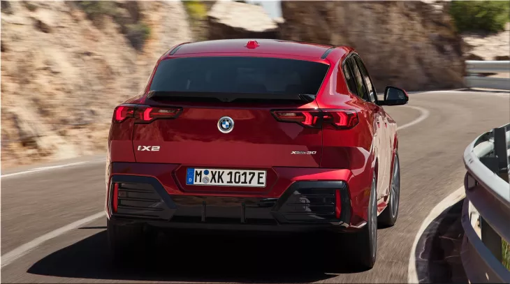 BMW iX2