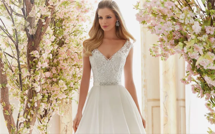 Wedding dress