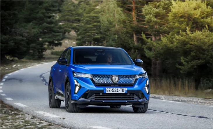 Renault Rafale E-Tech 4x4 300 HP