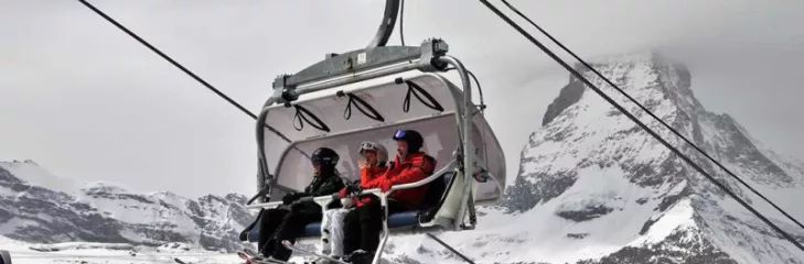 Top Hill Stations In Kashmir: Great Escape From The Summer Heat