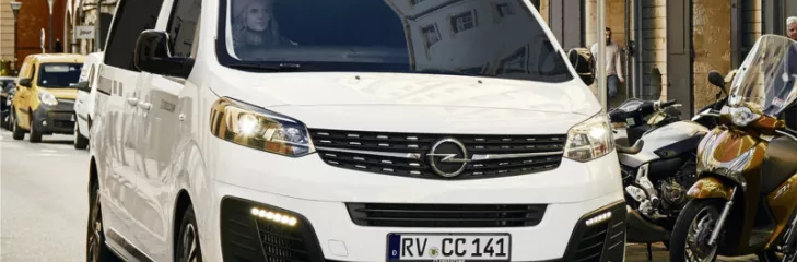 Opel Zafira-e Life Crosscamp Flex electric van